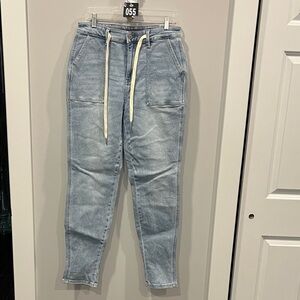 Judy Blue Light Blue Straight Leg Jeans